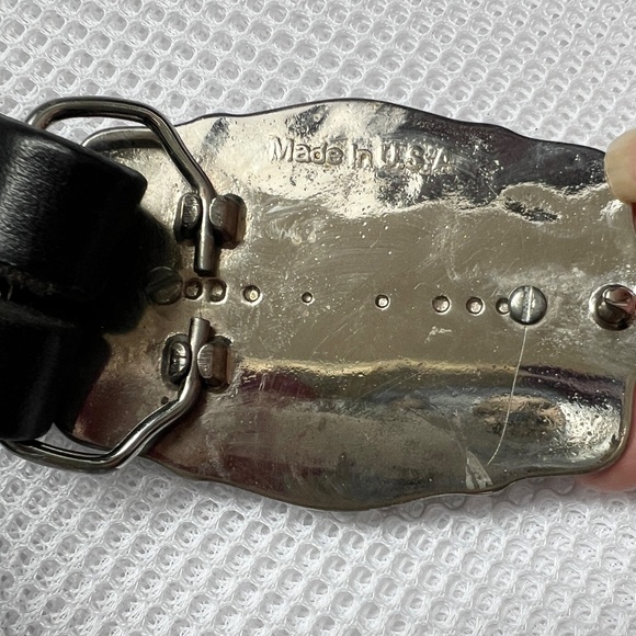 Knights of Columbus Buckle w. Brown Leather Belt 1 1/4" Wide Size 38 - Picture 7 of 10